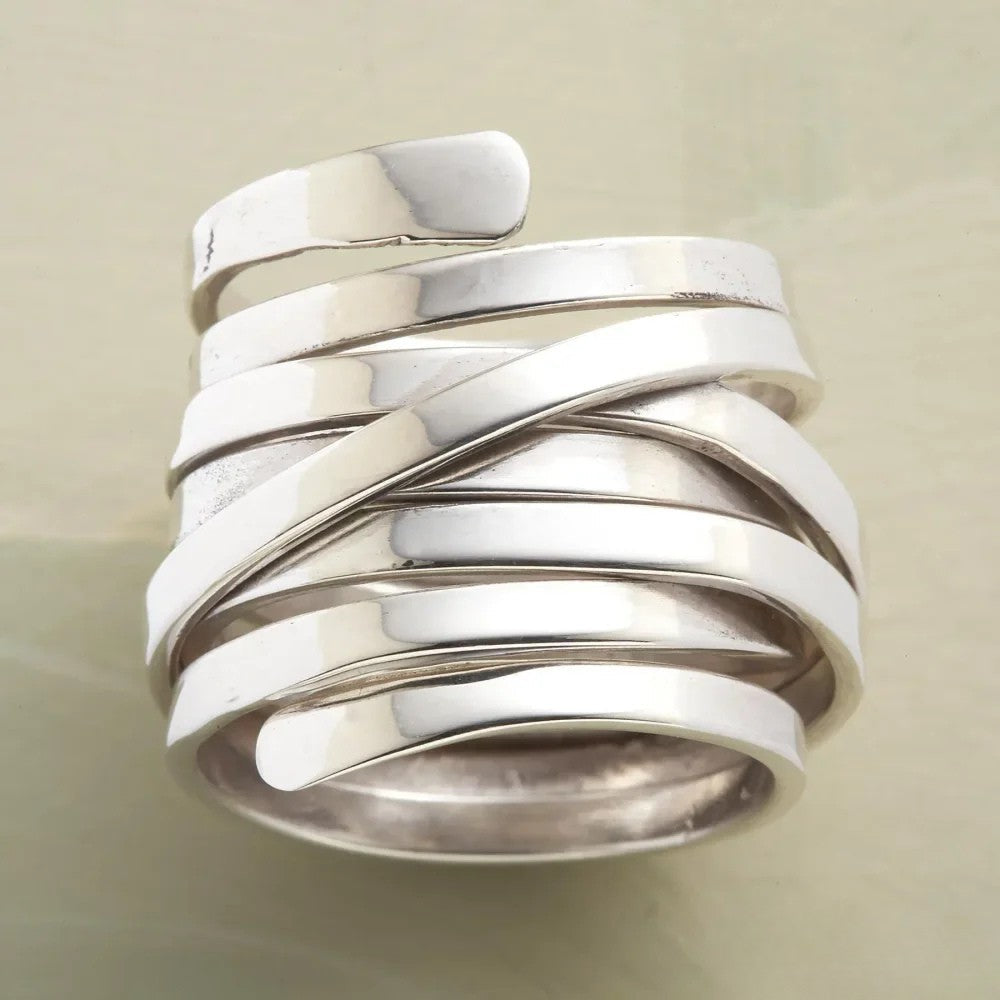 Vintage Chunky Sterling Silver Band - Luxivelle