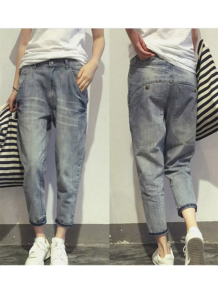 Comfortable Relaxed Fit Women's Jeans