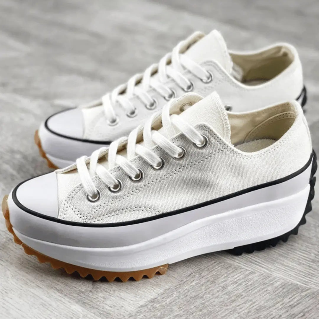 Fashionable Canvas Low Top Women's Shoes