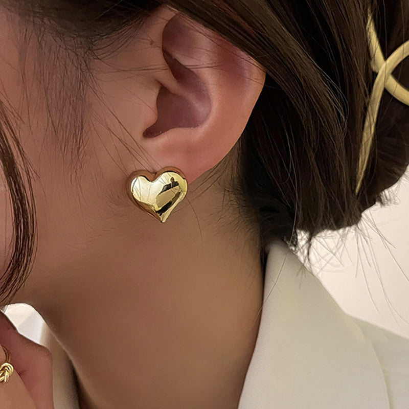 Lovely Women's Heart Stud Earrings