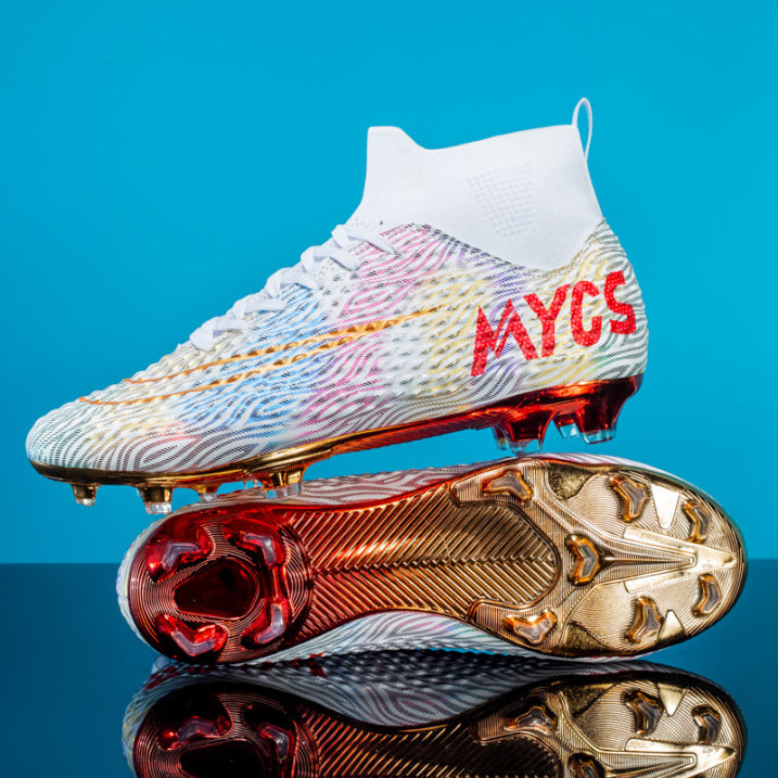 Felix | High top football boots with excellent traction