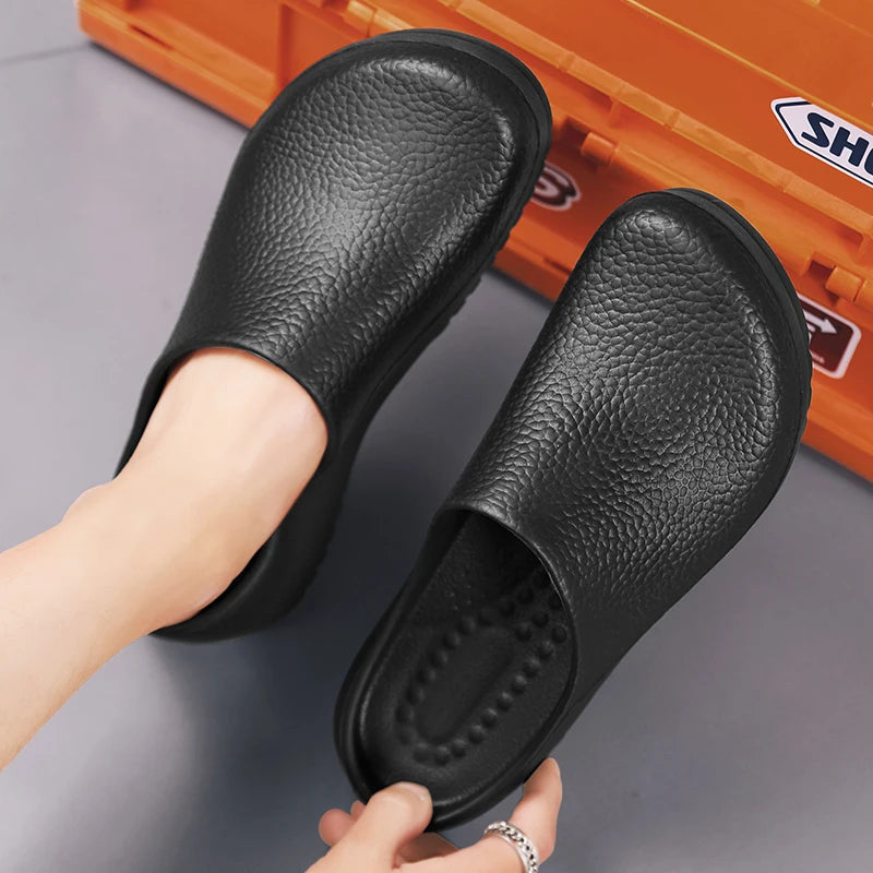 Manuela | Waterproof unisex clogs