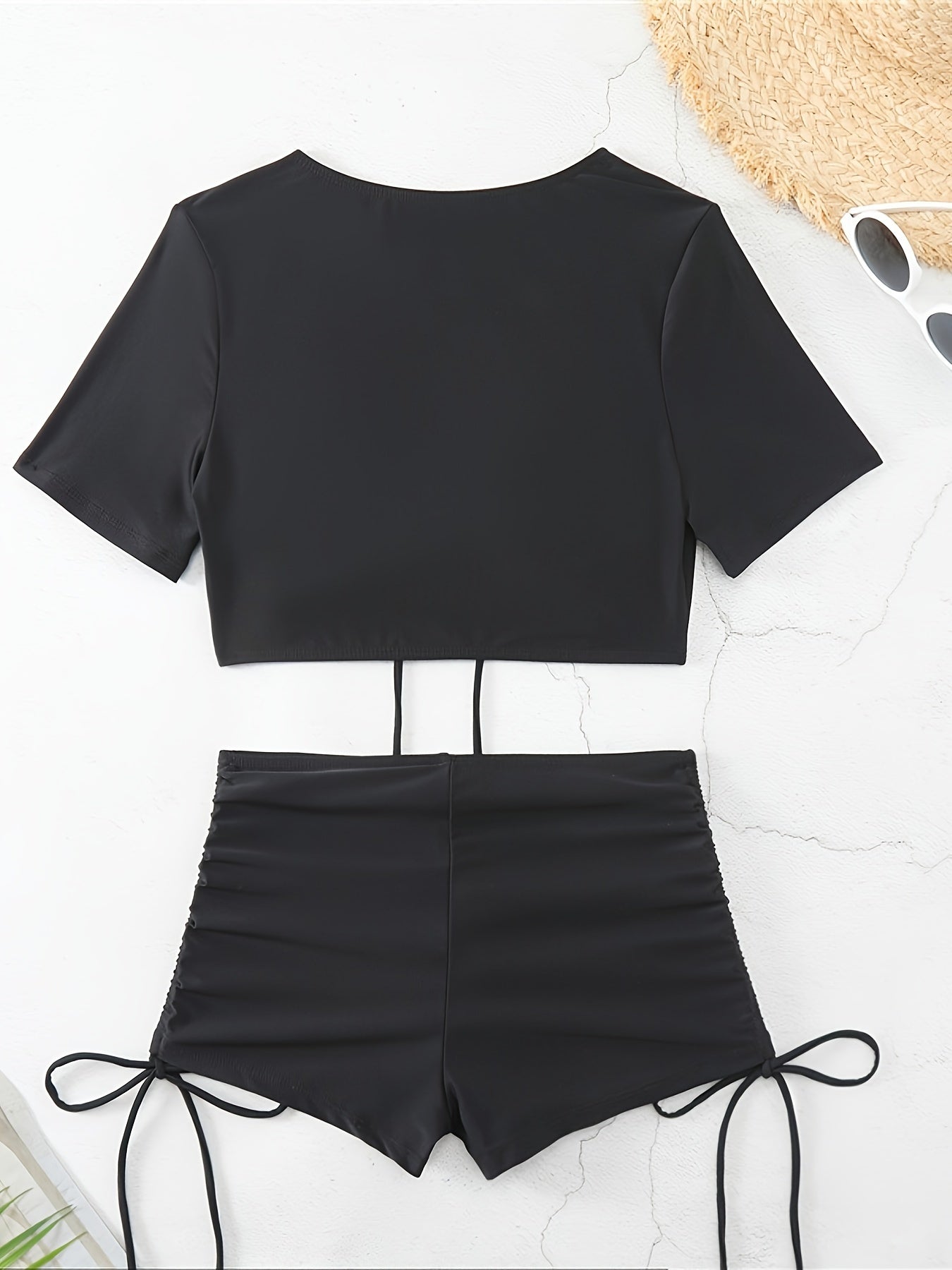 Perin | Sporty & Fashionable Swimming Set