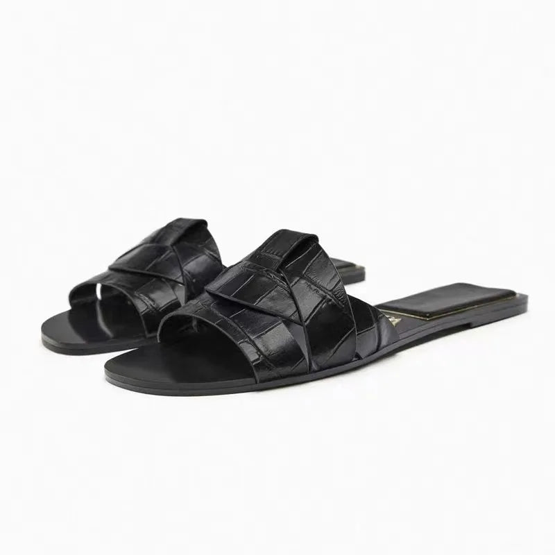 Comfortable Flat Sandal Slide