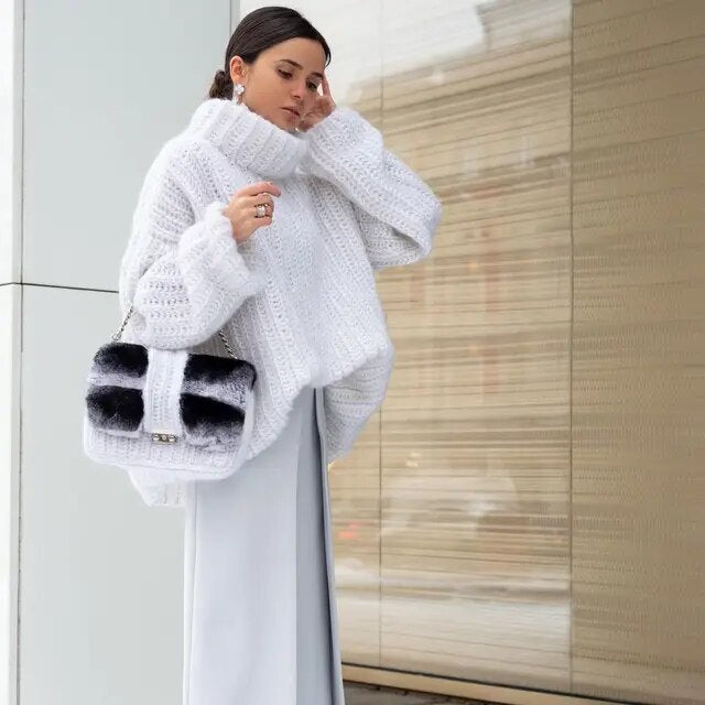 Sandra | Stylish chunky knit turtleneck sweater