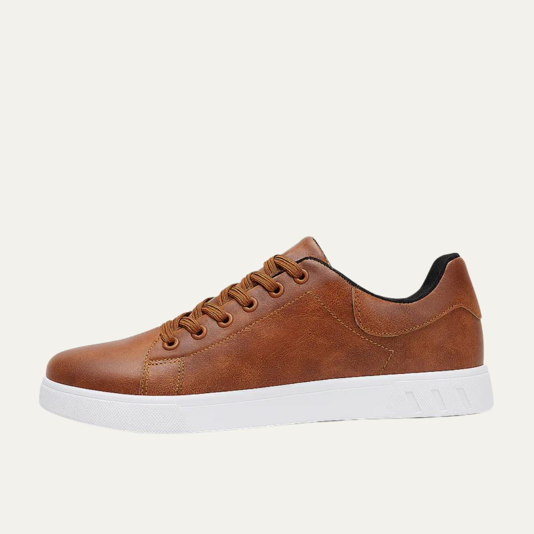 VogeLuxe | Men’s Chunky Sole Low-Top Sneakers 3