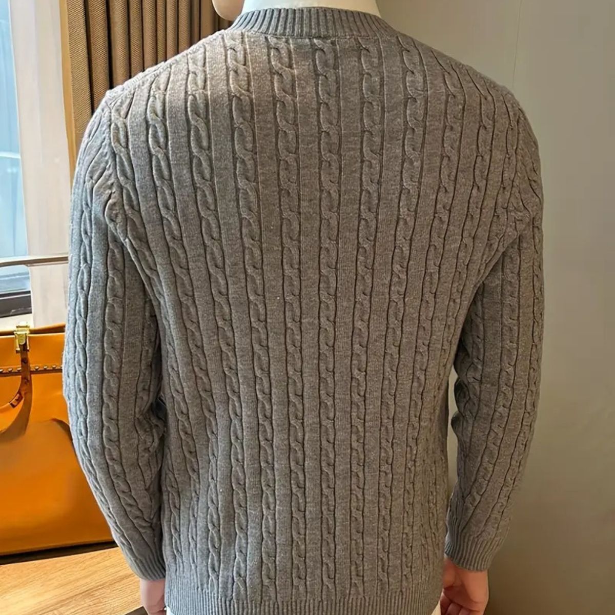 VogeLuxe | Men’s Classic Cable Knit Sweater 4