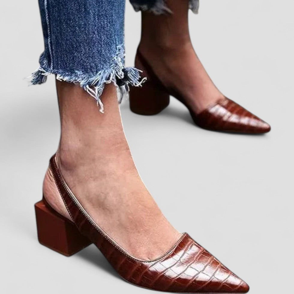 VogeLuxe | Women’s Vintage Pointed Slingback Heels 3