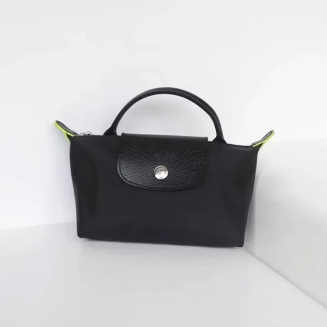 Compact Stylish Purse for Daily Basics