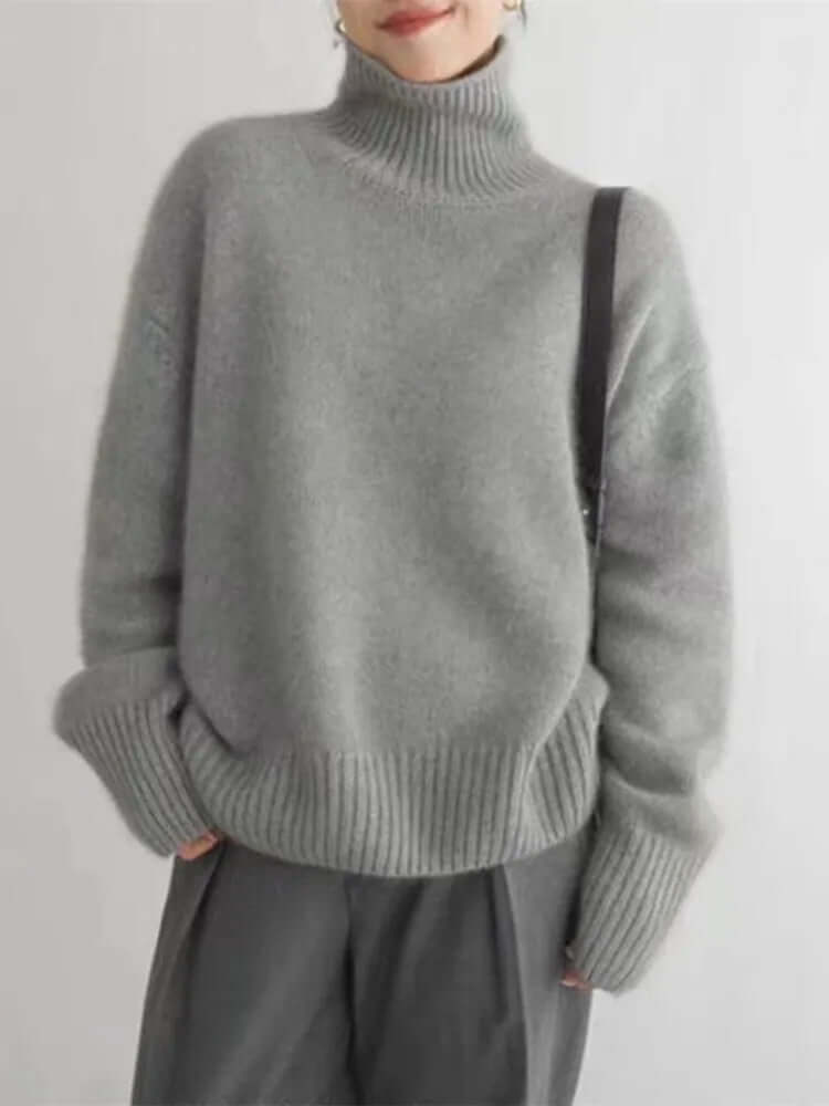 Luxurious Soft Crew Neck Cashmere Sweater
