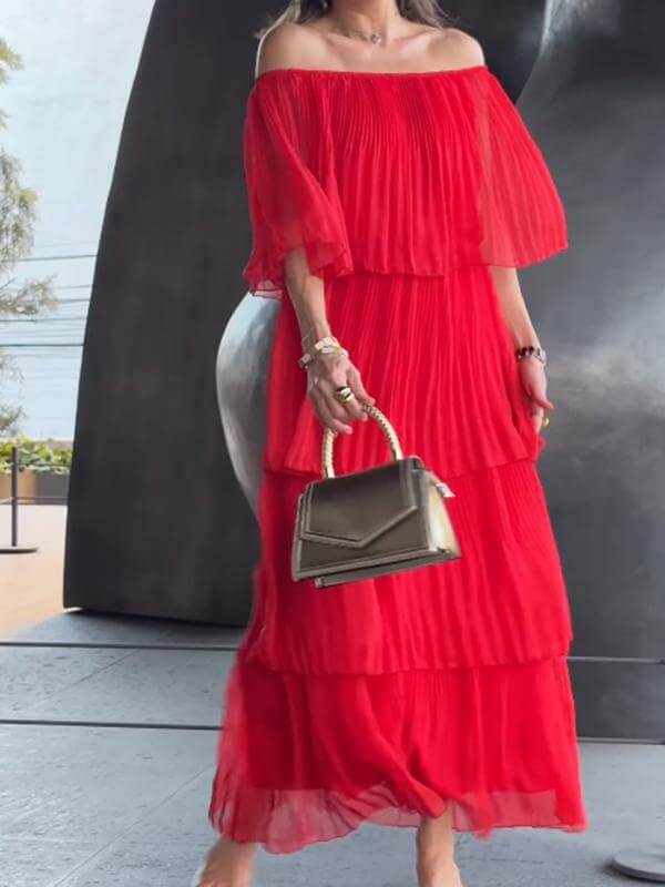 Luxurious Long Evening Gown for Women