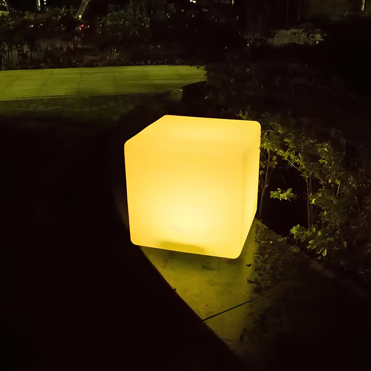 Compact LED Pathway Lamp