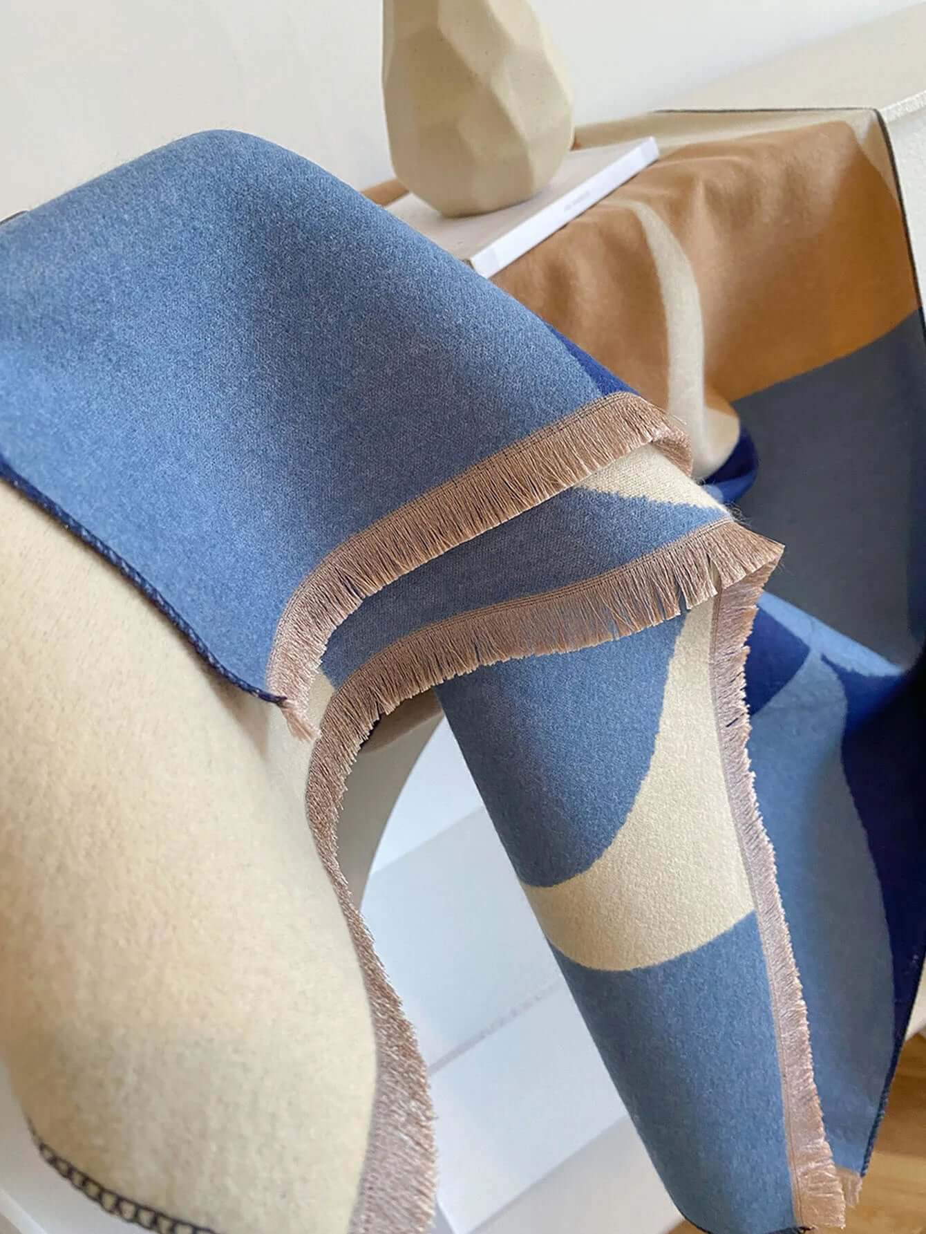 Fashionable Ladies Silk Scarf