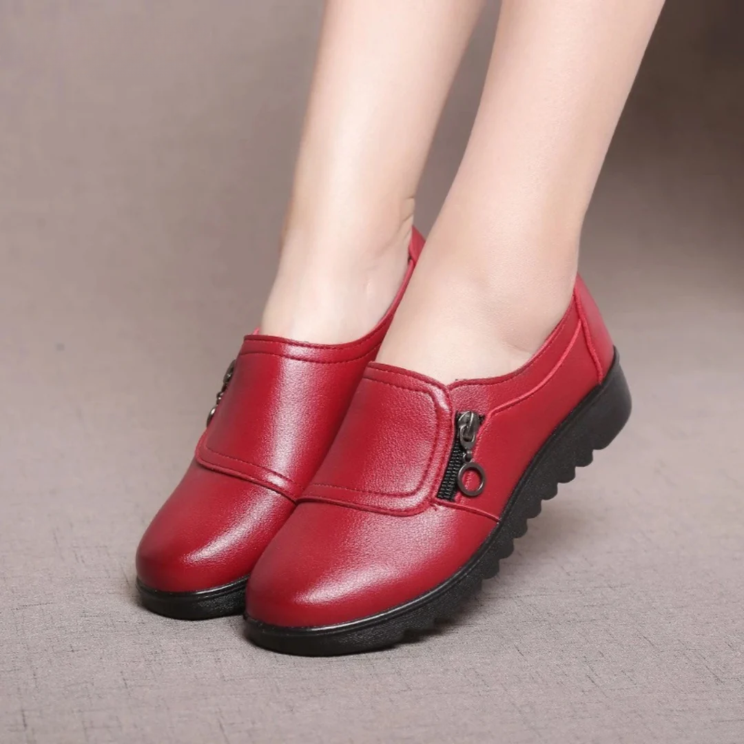 Soft Easy Slip On Sneakers