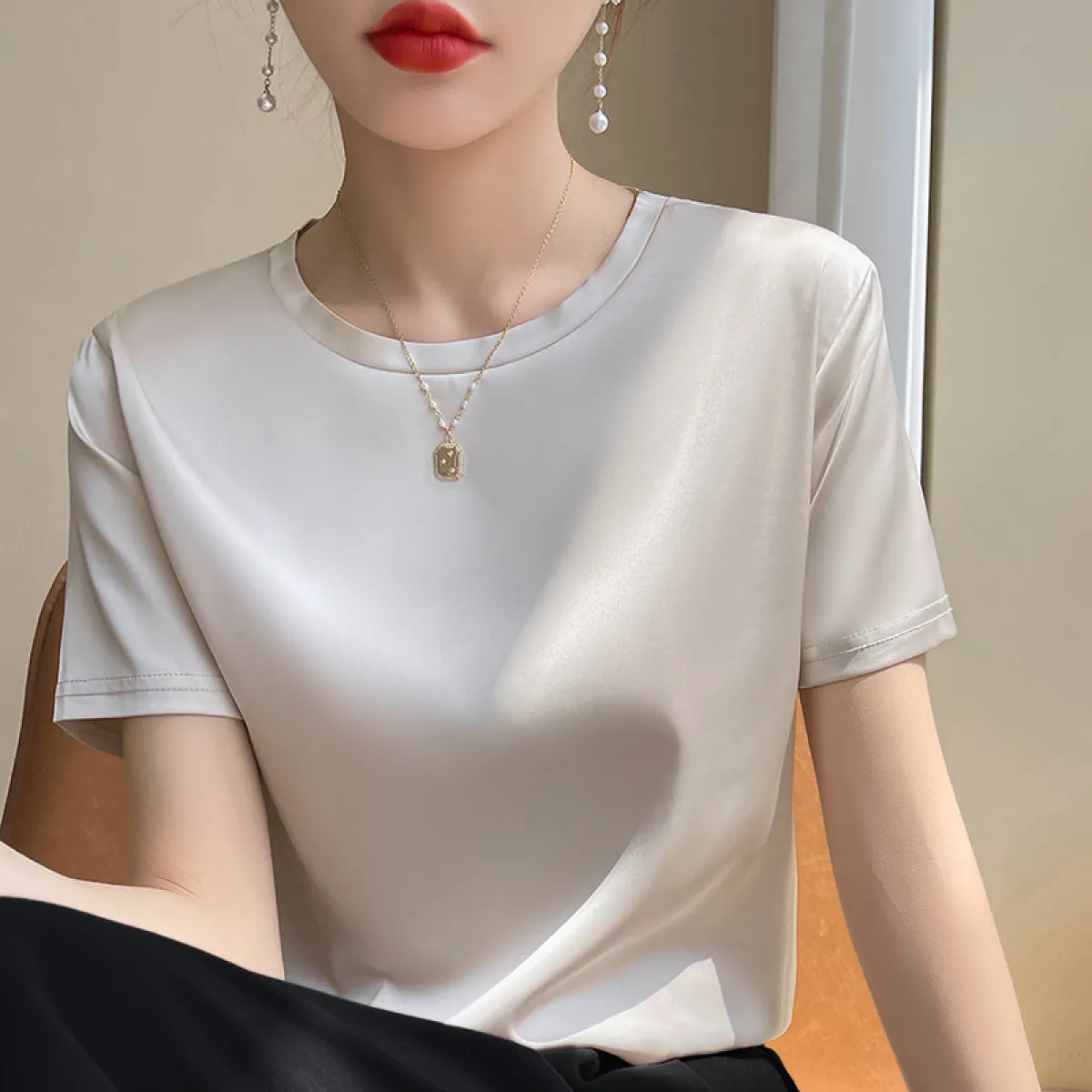 Soft Short Sleeve Women's Cotton Blouse Top