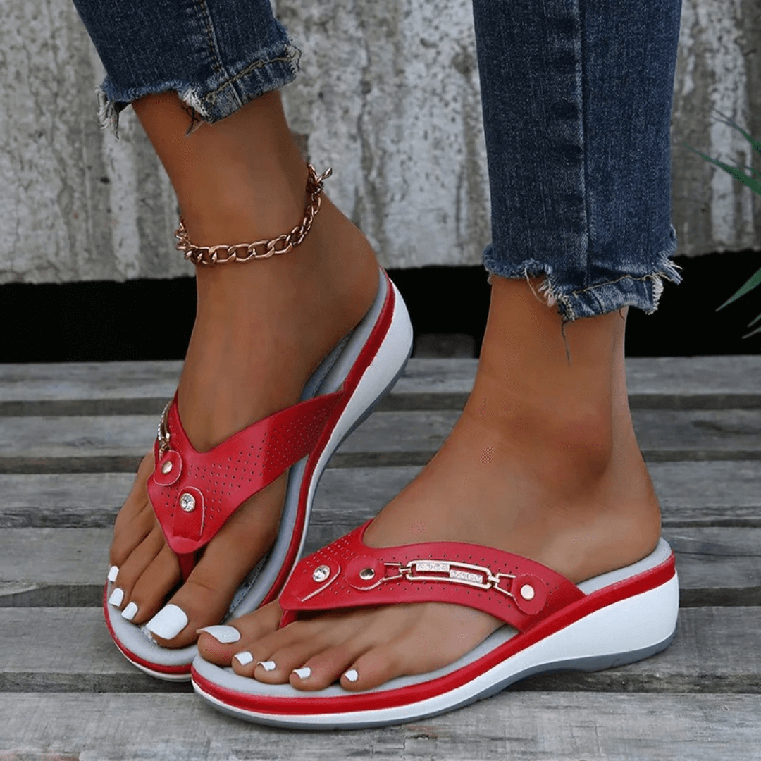 Cozy Plush Women's Slippers
