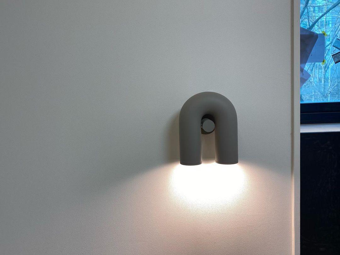 Flexible Curved Mounting Light
