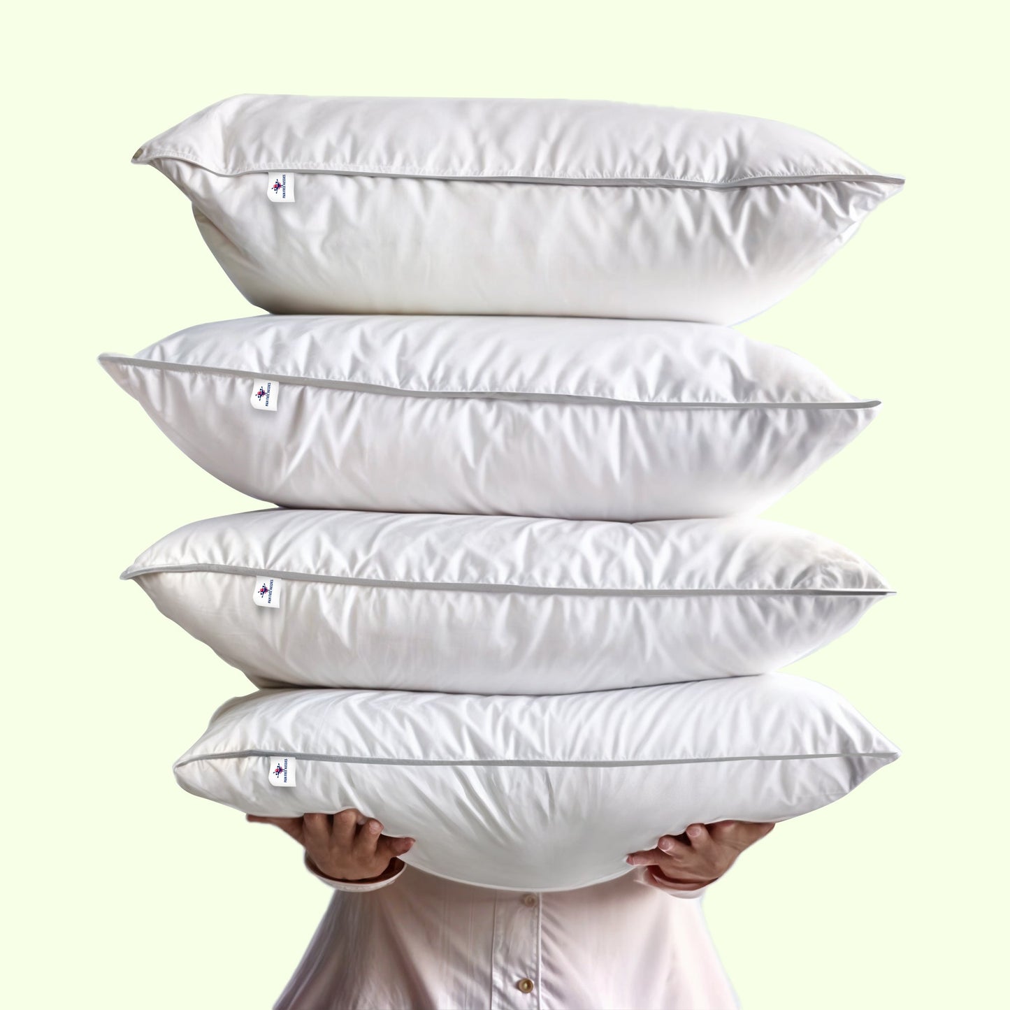 Plush Comfort Bed Pillow - Soft Cooling Down Pillow