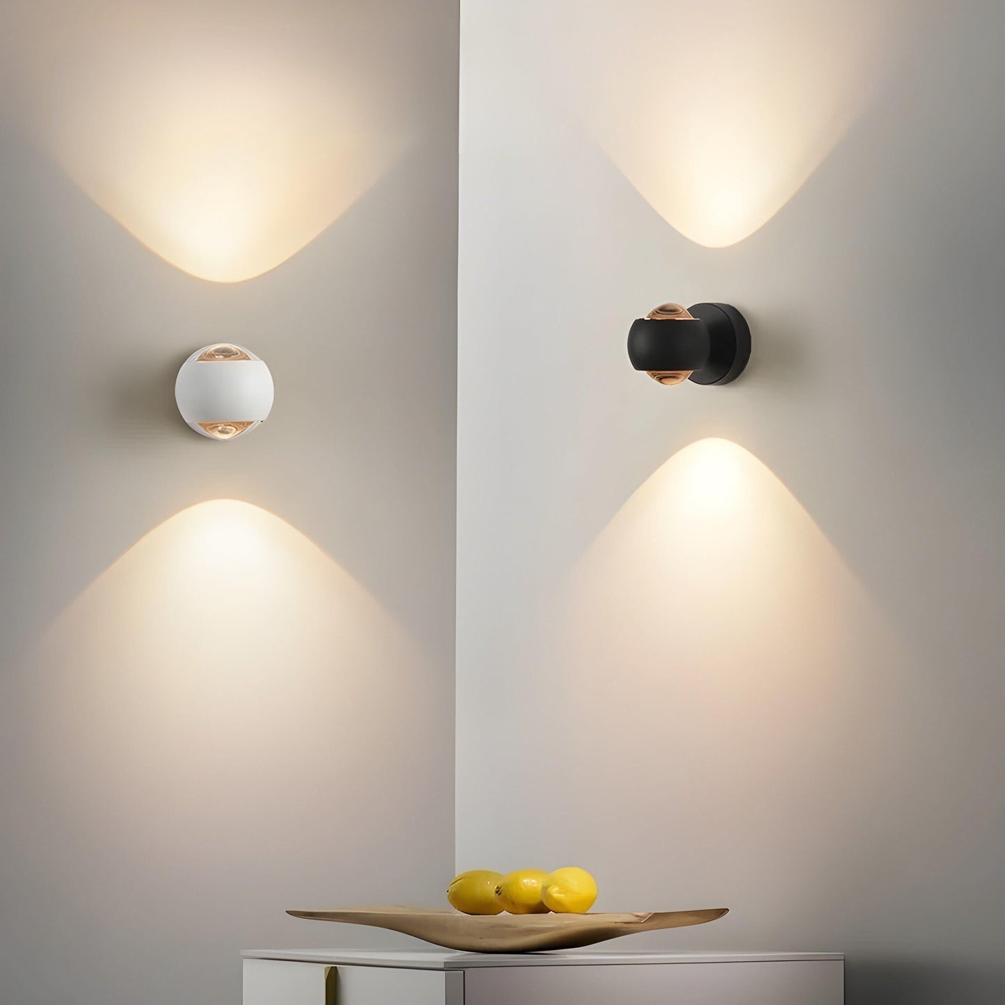 Stylish 360° Adjustable Indoor Wall Lamp