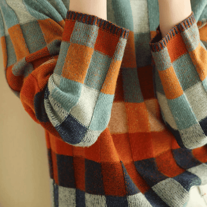 Soft Multicolor Crew Neck Cashmere Sweater