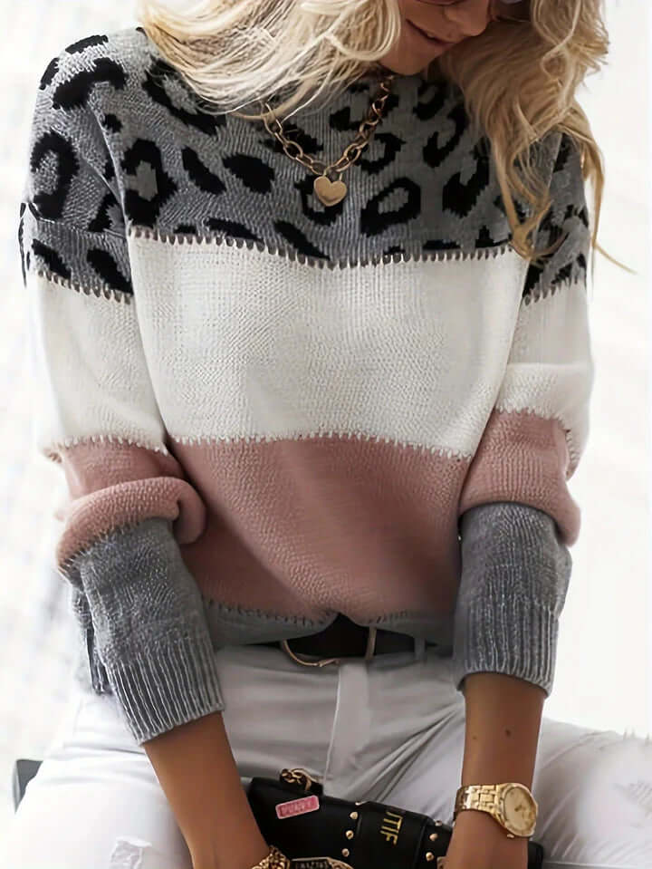 Fashionable Spotted Knit Top