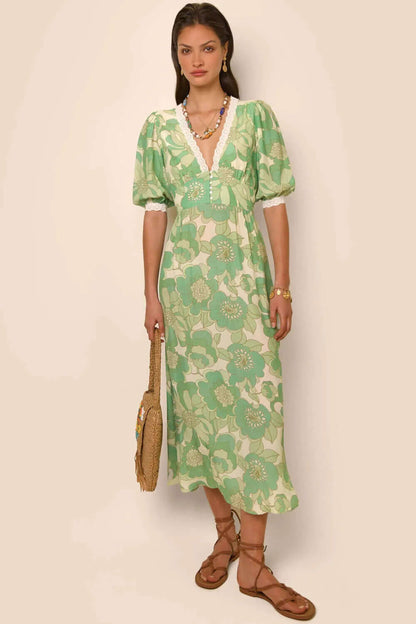 Casual Sleeveless Knee Length Dress