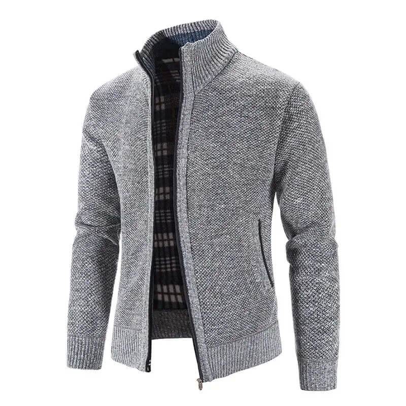 Cozy Men's Cable Knit Sweater - Luxivelle