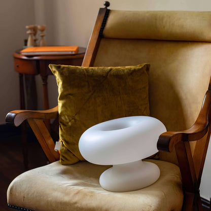 Stylish Metal Base Round Desk Lamp