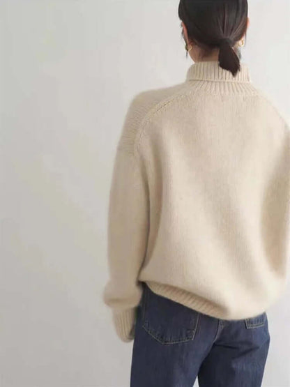 Luxurious Soft Crew Neck Cashmere Sweater