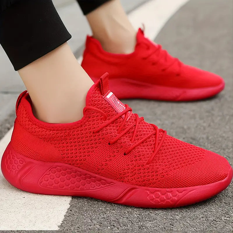 Slim Athletic Mens Sneakers with Classic Look