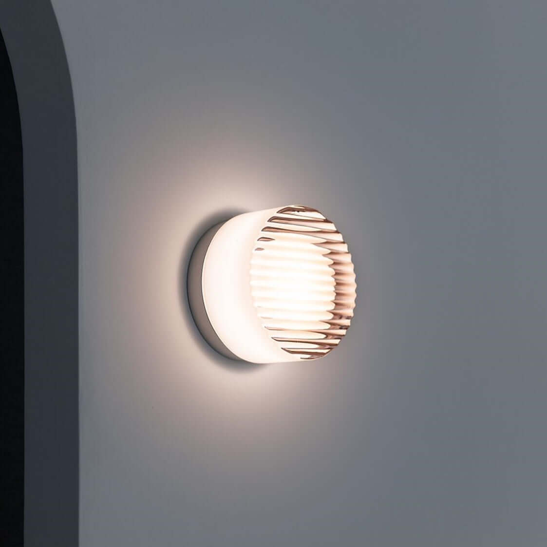 Contemporary Circular LED Outdoor Wall Lamp