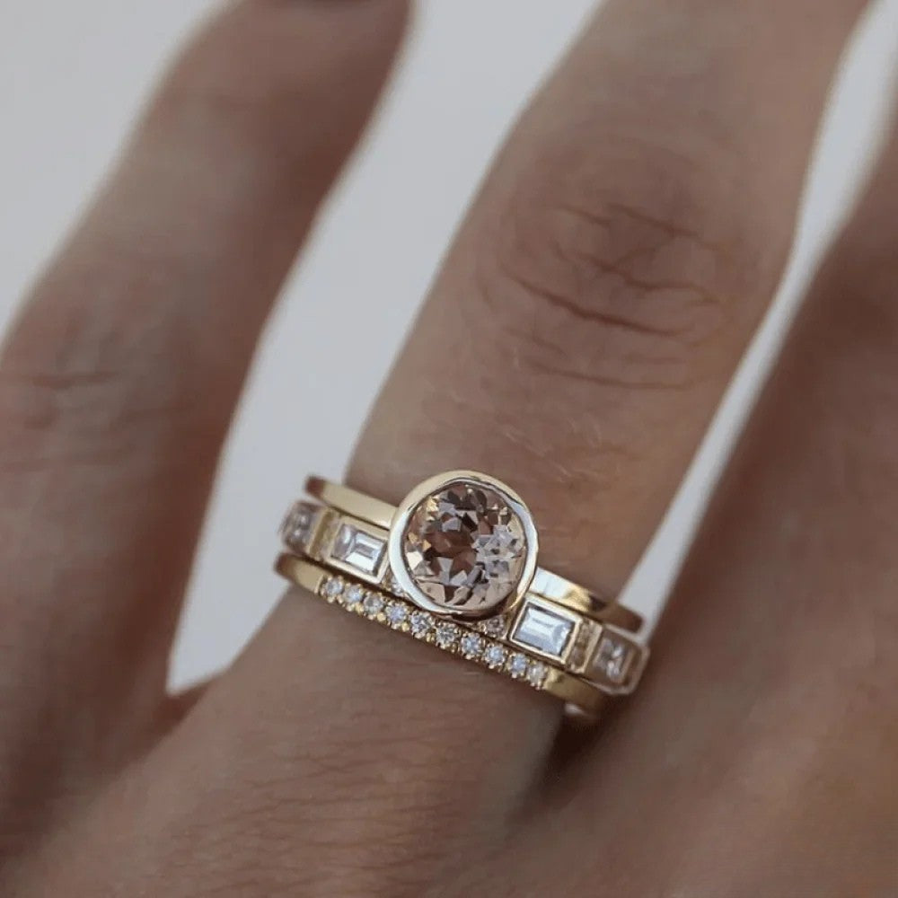Luxurious Gemstone Inlay Ring - Luxivelle