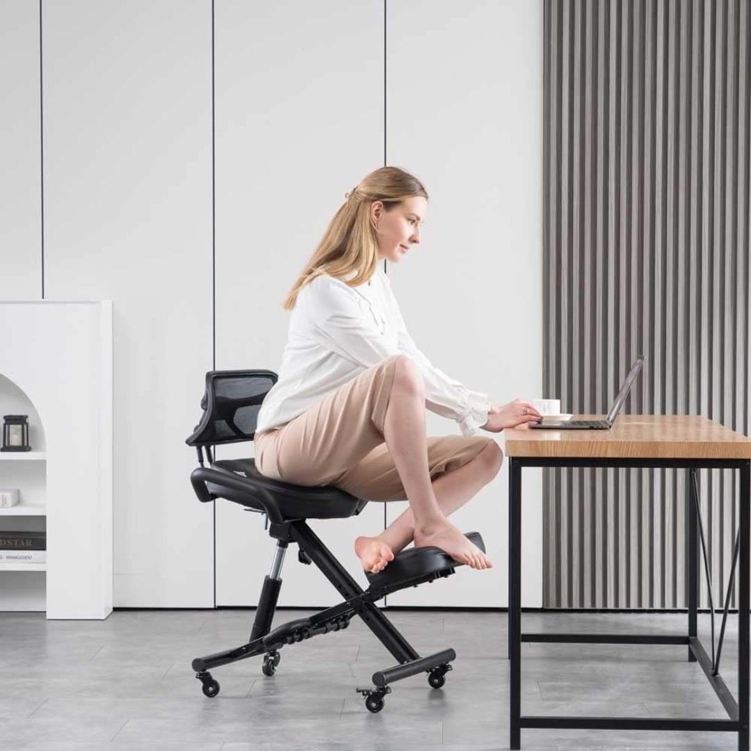 Ergonomic Desk Chair with Lumbar Support - Stool with Wheels - Luxivelle