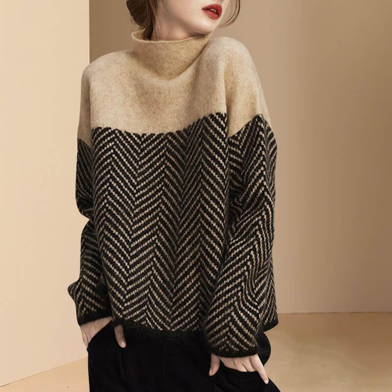 Ladies' Classic Patterned Sweater - Luxivelle