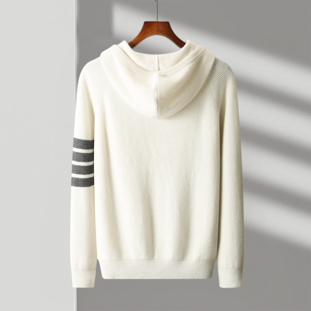Moe | Long Sleeve Hoodie for Men and Women – Casual Comfort 4