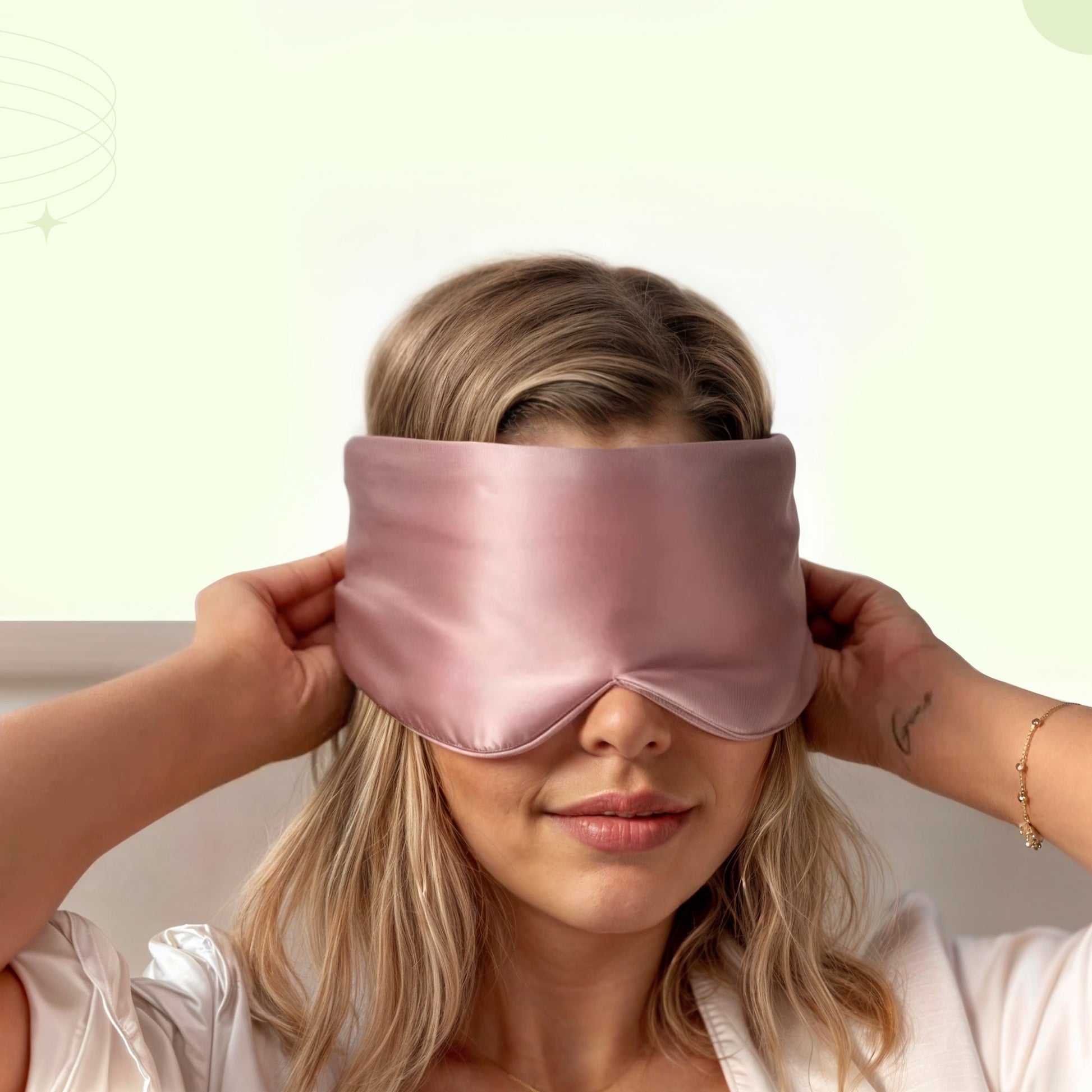 Soft Silk Sleep Eye Mask for Better Rest - Luxivelle