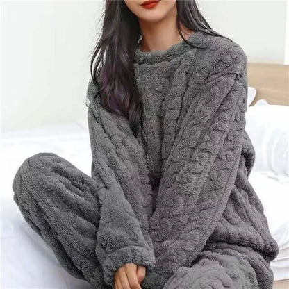 Cozy Women's Fleece Pajama Set - Plush Sleepwear