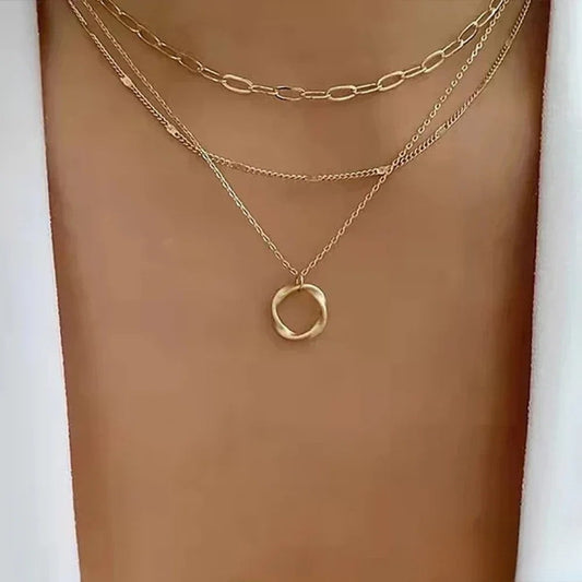 Vintage Chain Layered Gold Necklace - Luxivelle