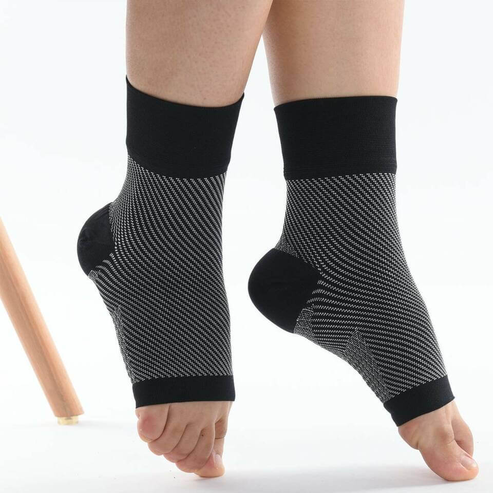 Supportive Athletic Fit Socks - Luxivelle