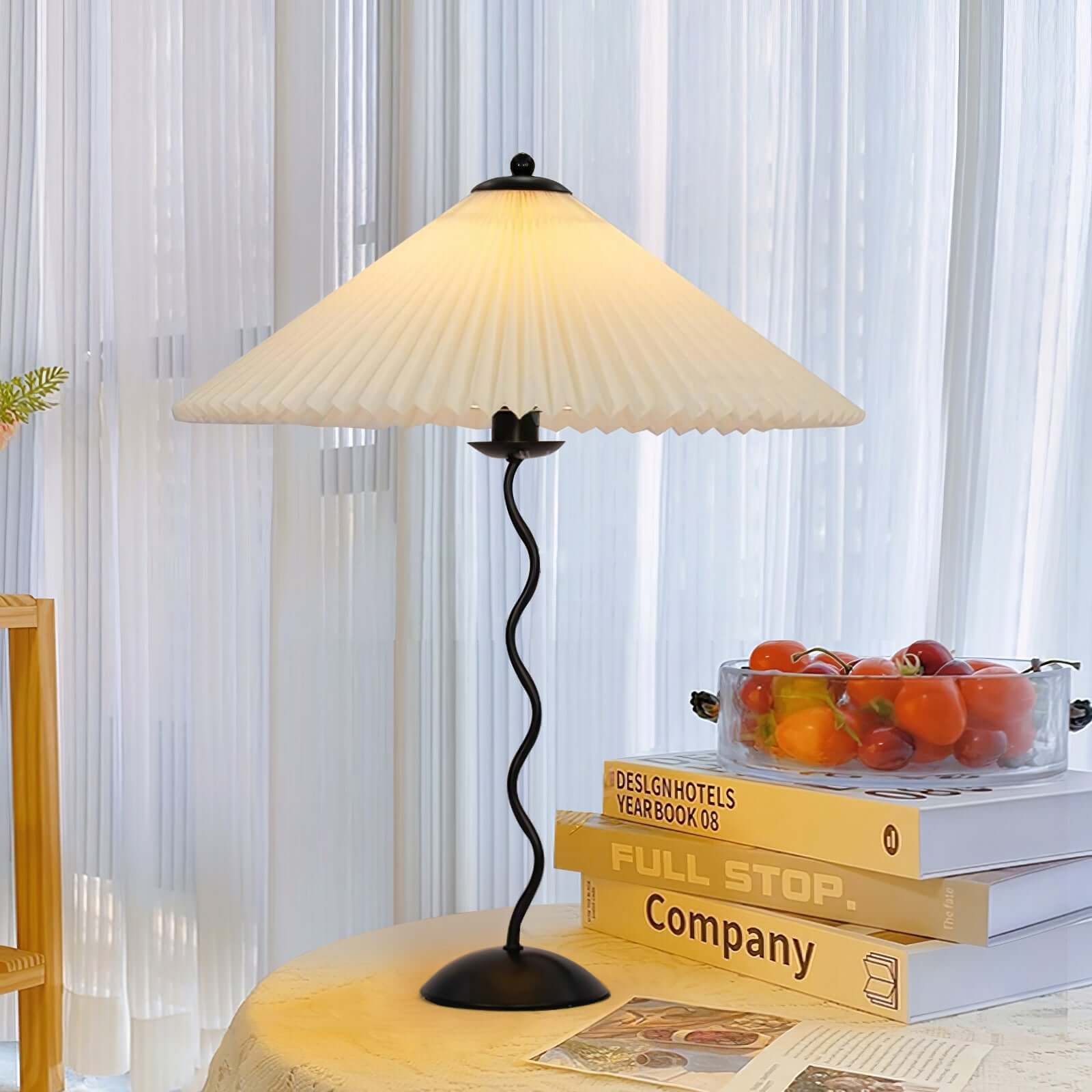 Stylish Curve Desk Lamp - Luxivelle