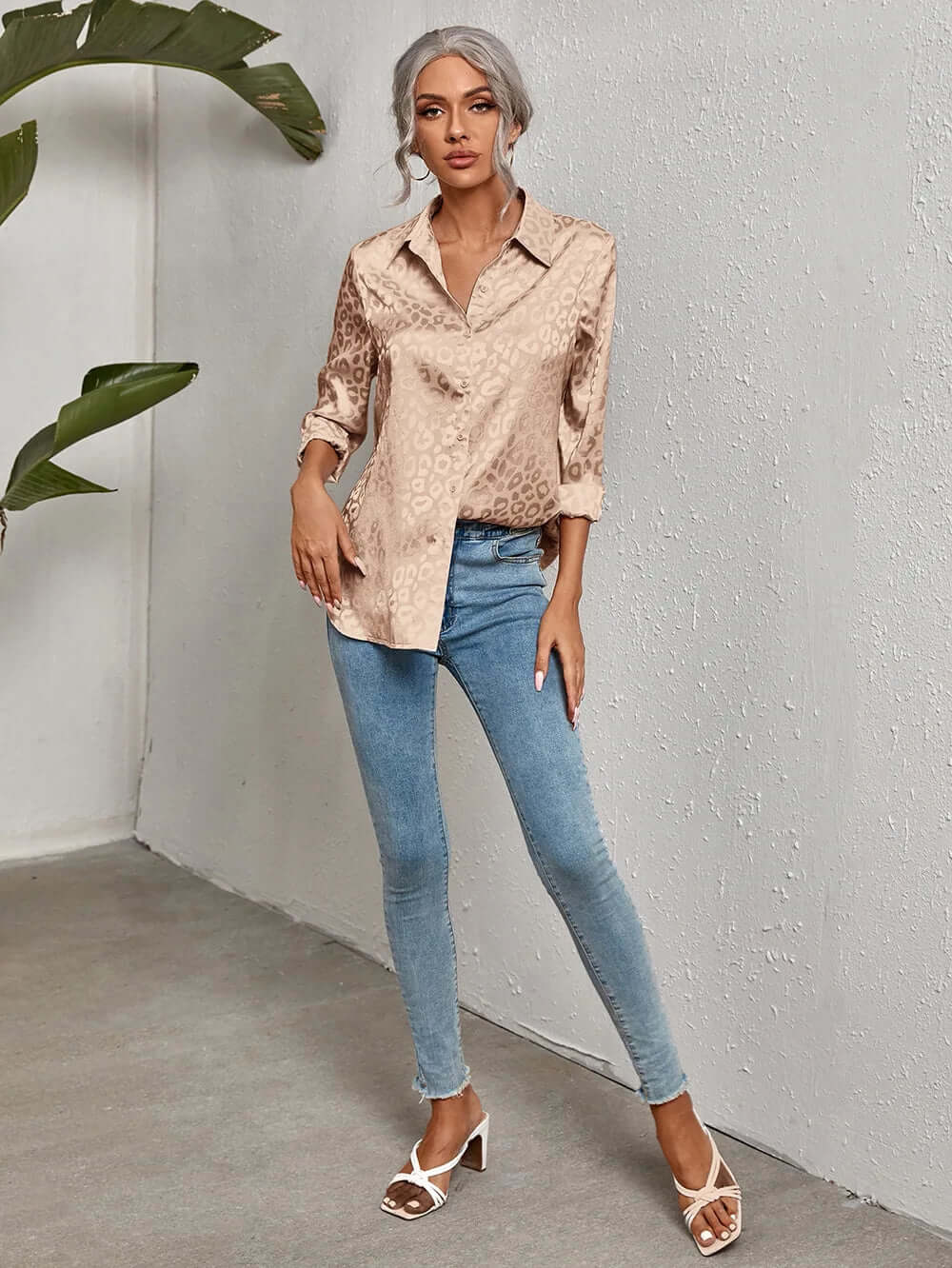 Fashionable Leopard Pattern Women's Top