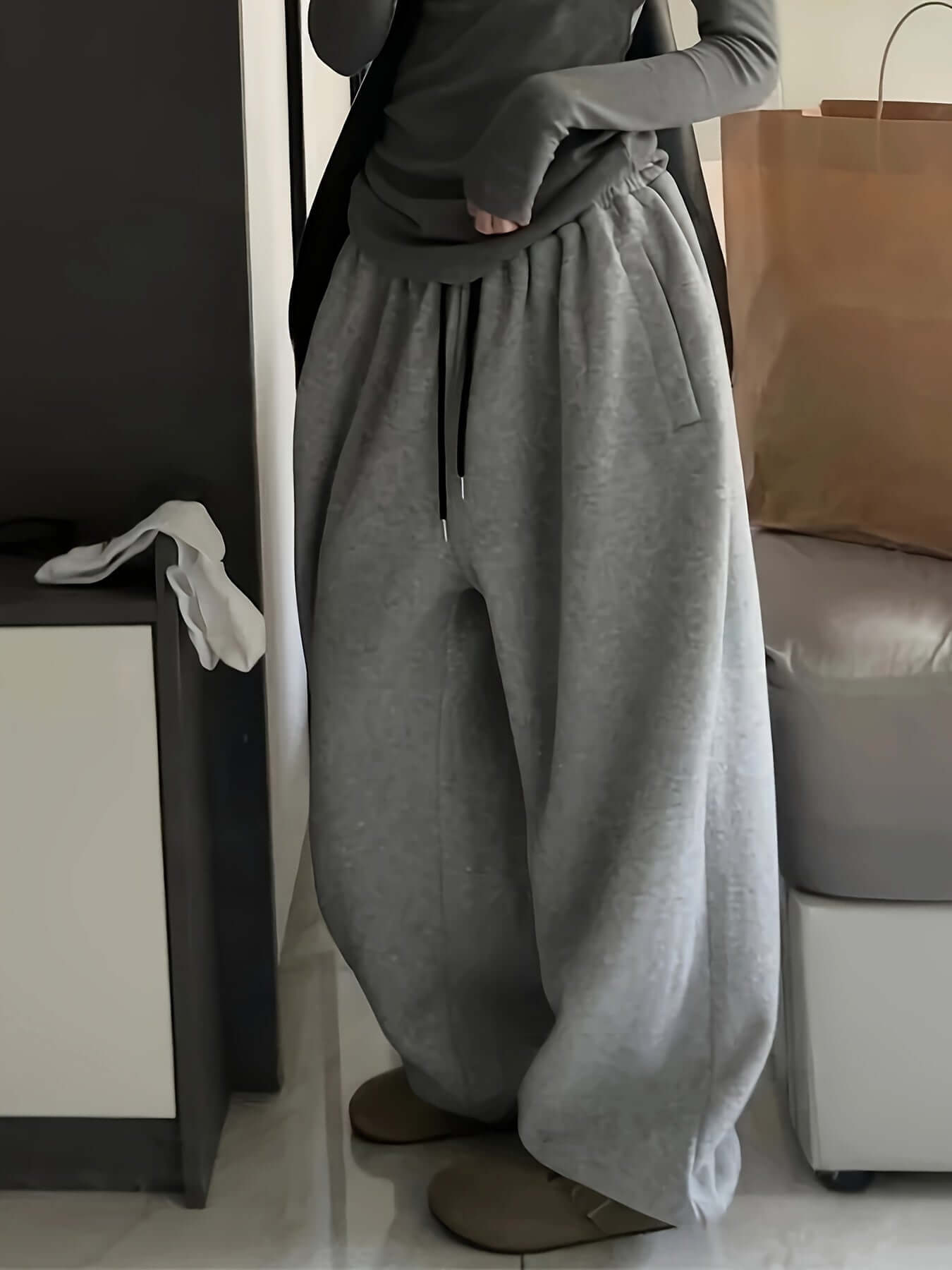 Comfortable Loose Fit Women's Sweatpants - Luxivelle