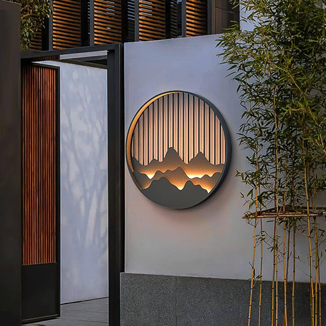 Rustic Outdoor LED Wall Lamp with Nature Design