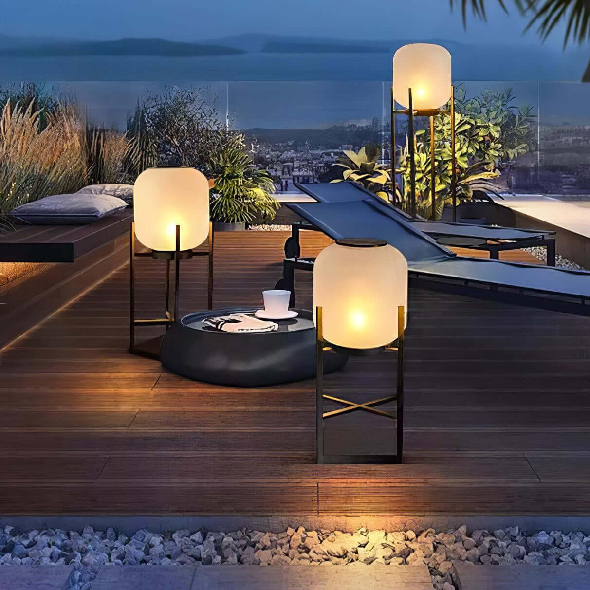 Bright Garden Patio Lantern Light