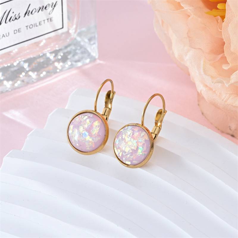 Vintage Style Gold Drop Earrings - Luxivelle