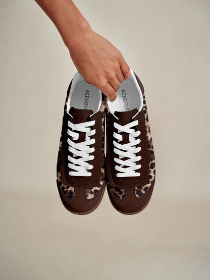 Vintage Style Leather Running Shoes for Women