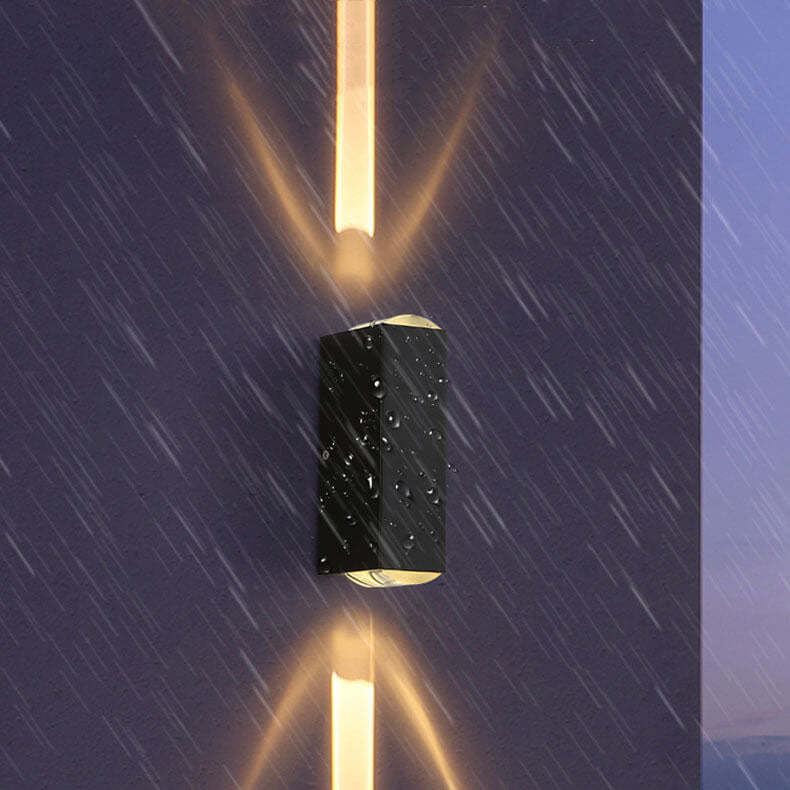 Weatherproof LED Exterior Wall Lamp – Silver Aluminium Light - Luxivelle