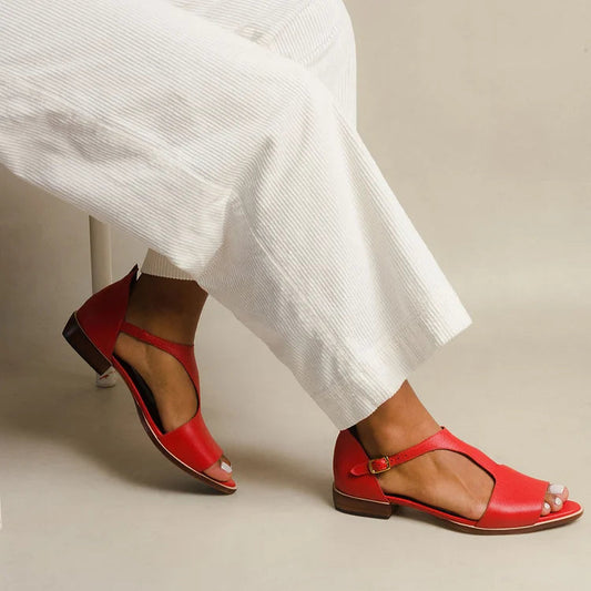 Albina | Chic Strappy Summer Sandals - Luxivelle