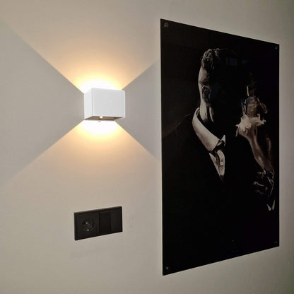 Smart Motion Sensor Warm White LED Wall Lamp
