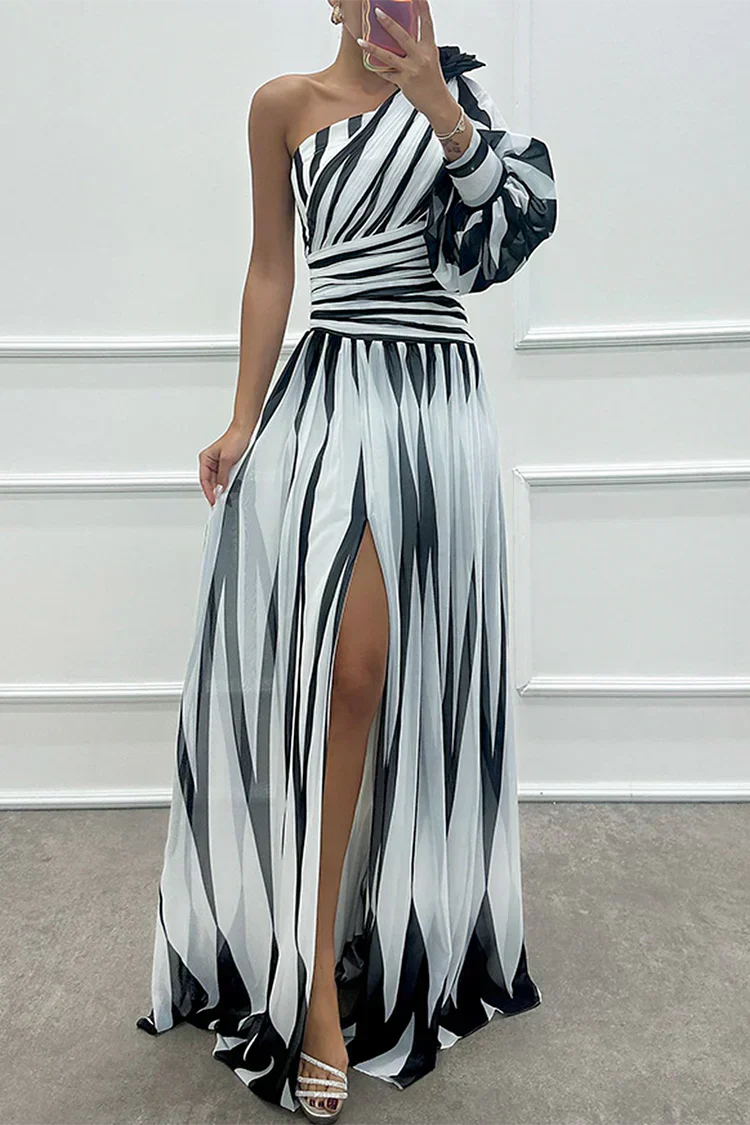 Chic Horizontal Maxi One Shoulder Dress